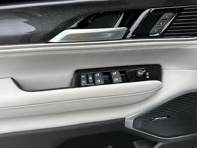new 2024 Jeep Wagoneer L car, priced at $69,141