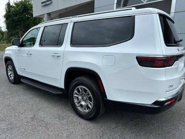 new 2024 Jeep Wagoneer L car, priced at $69,141