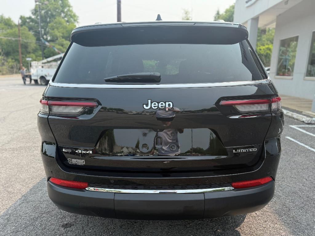 used 2022 Jeep Grand Cherokee L car, priced at $34,900