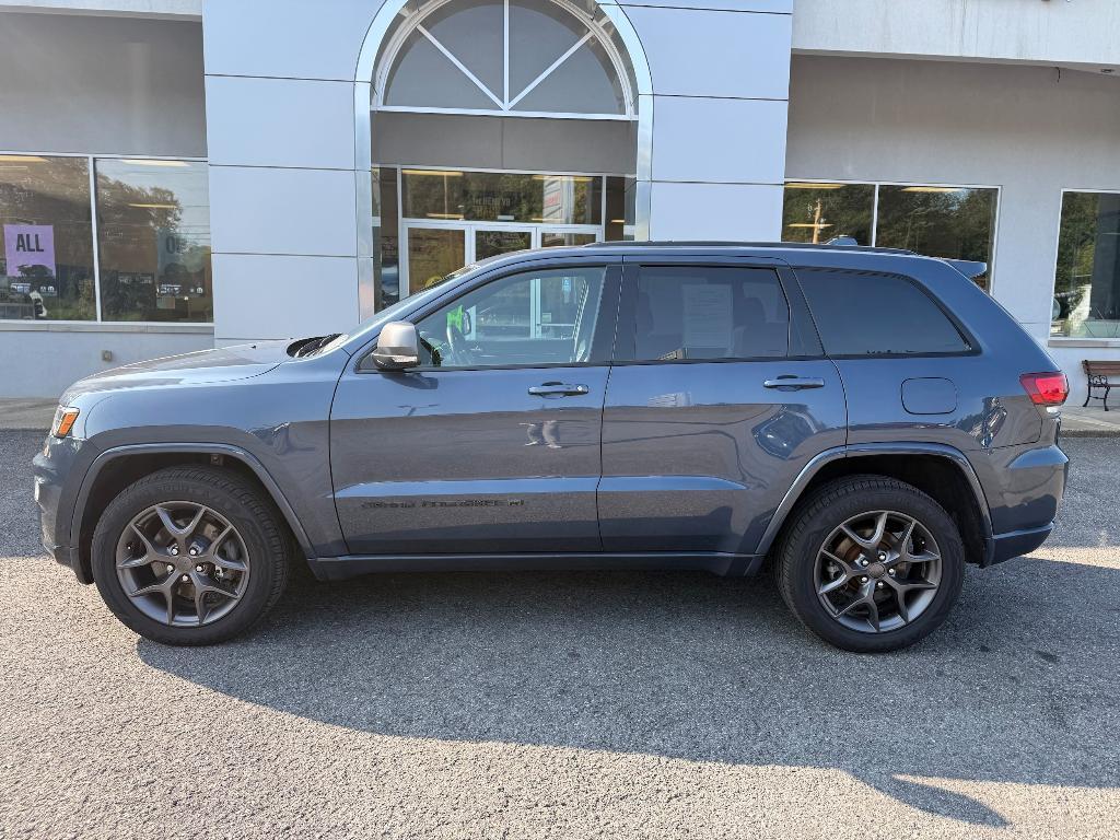 used 2021 Jeep Grand Cherokee car, priced at $31,900