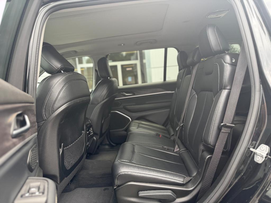 used 2022 Jeep Grand Cherokee L car, priced at $33,950