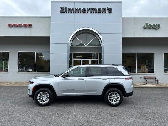 new 2024 Jeep Grand Cherokee car, priced at $37,345