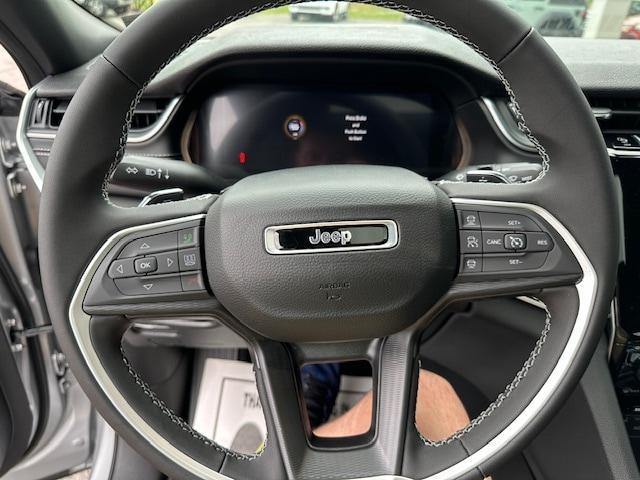 new 2024 Jeep Grand Cherokee car, priced at $37,345