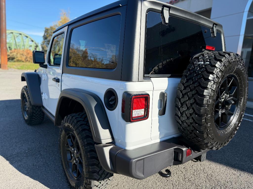 new 2026 Jeep Wrangler car, priced at $44,290
