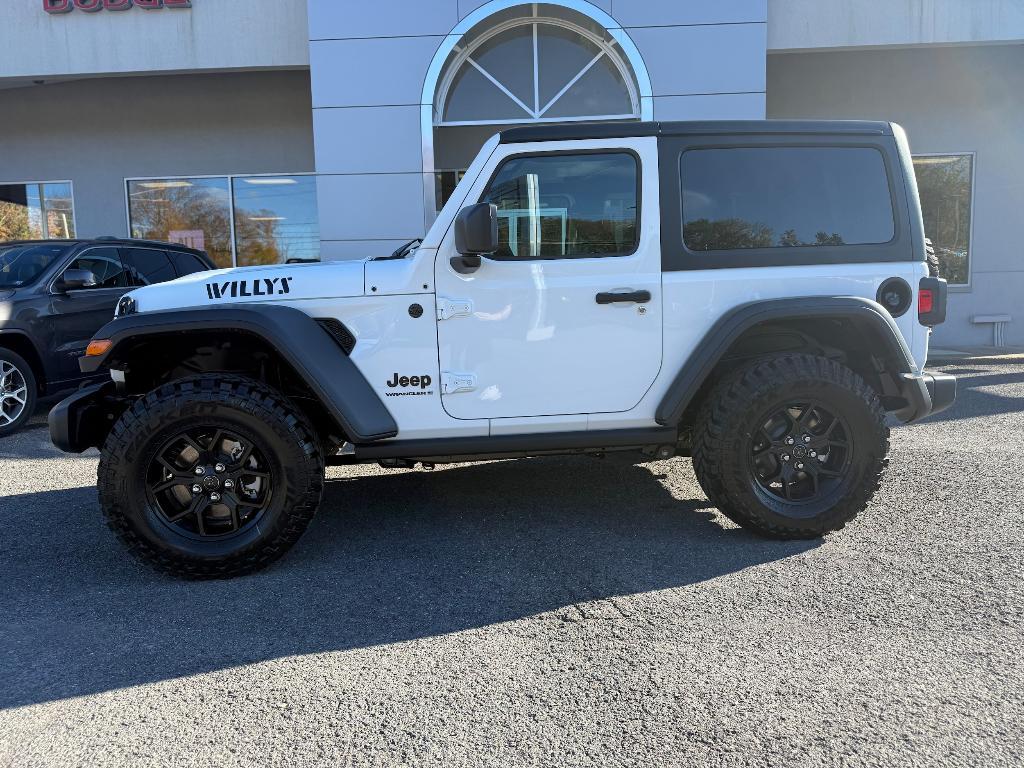 new 2026 Jeep Wrangler car, priced at $44,290
