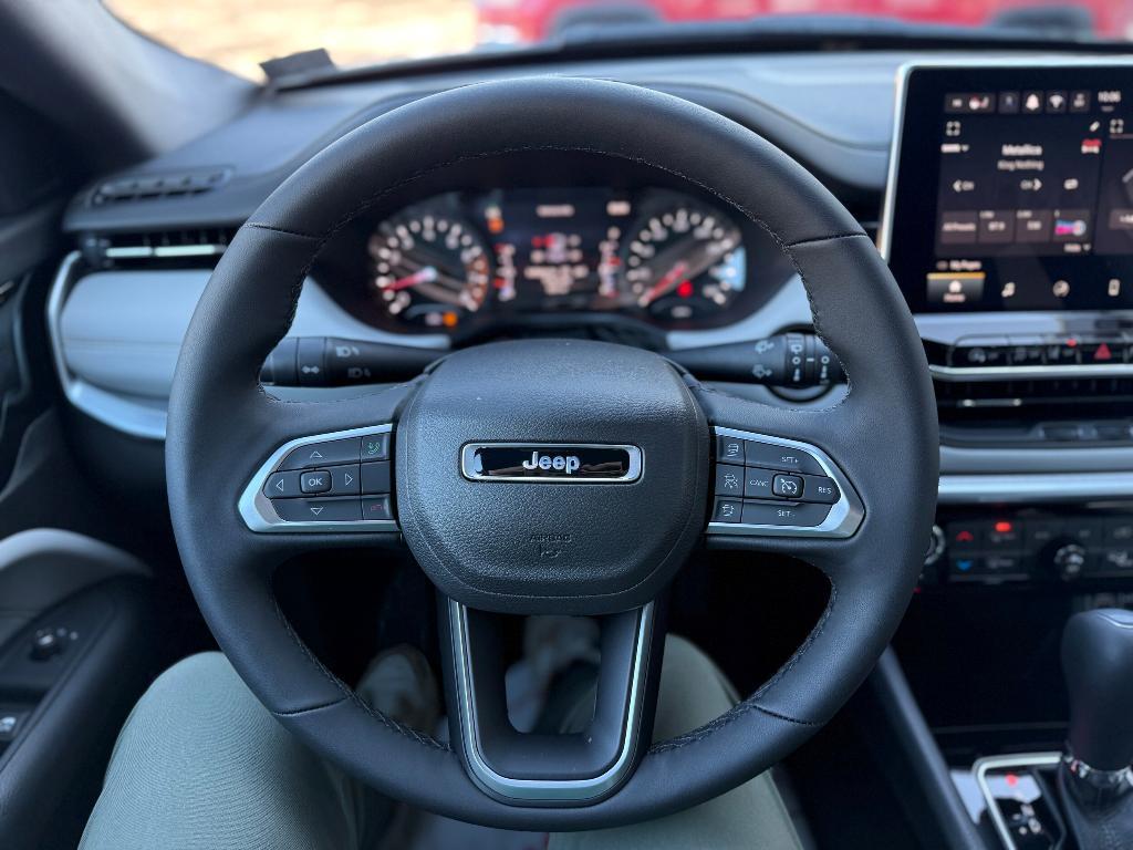 new 2025 Jeep Compass car, priced at $31,740