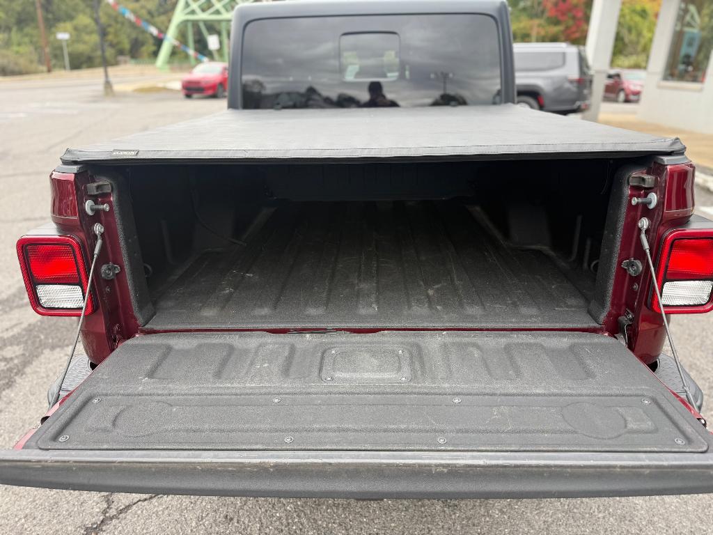 used 2021 Jeep Gladiator car, priced at $31,900