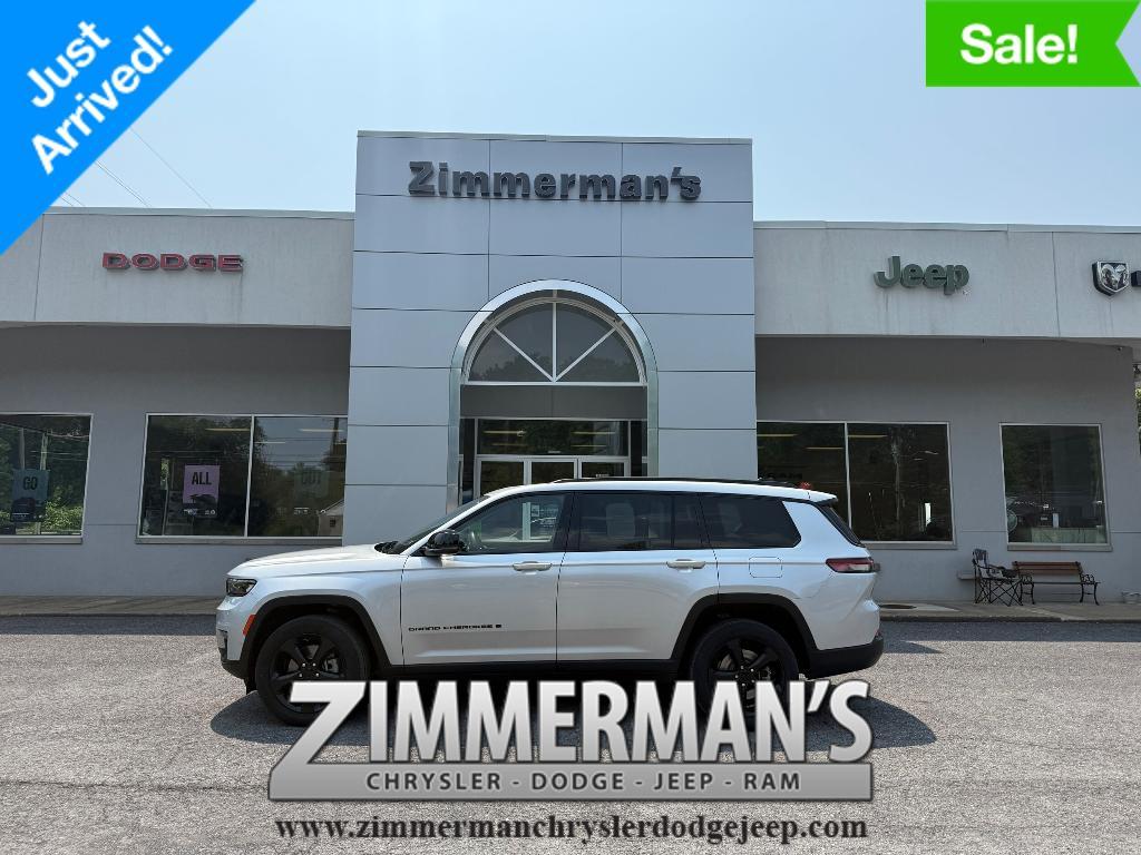 used 2022 Jeep Grand Cherokee L car, priced at $34,900