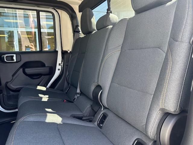 new 2024 Jeep Gladiator car, priced at $42,864