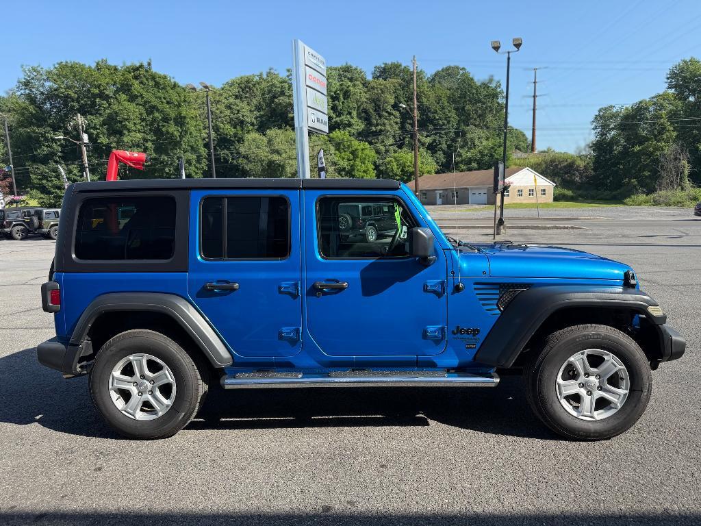 used 2021 Jeep Wrangler Unlimited car, priced at $31,900
