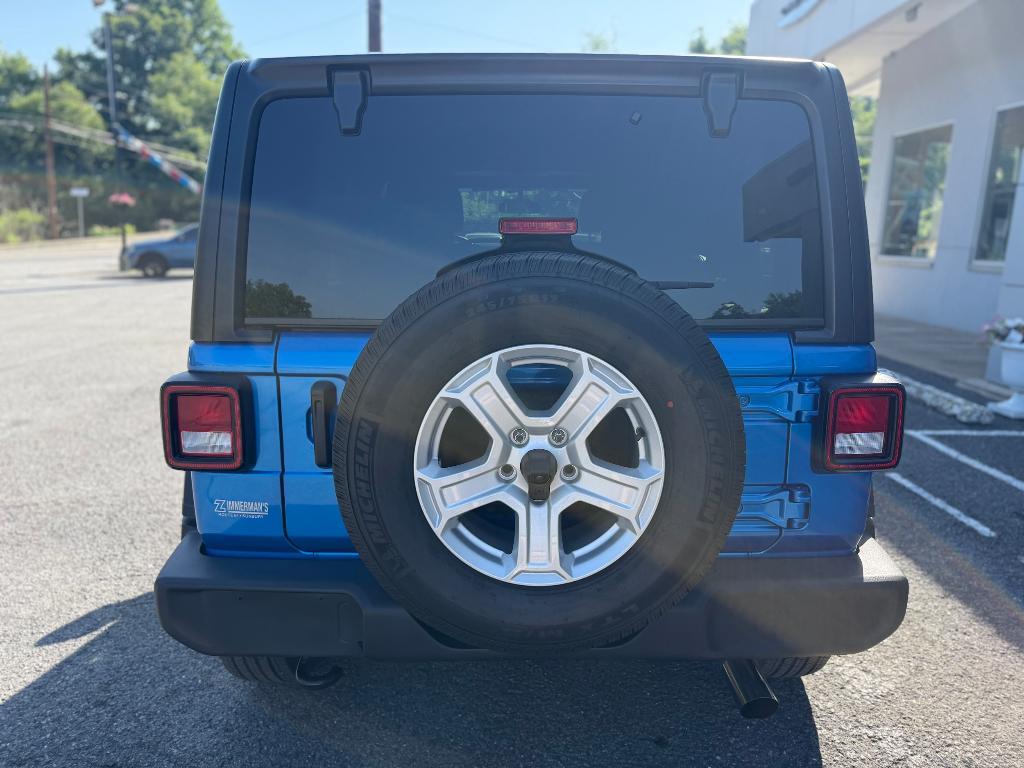 used 2021 Jeep Wrangler Unlimited car, priced at $31,900