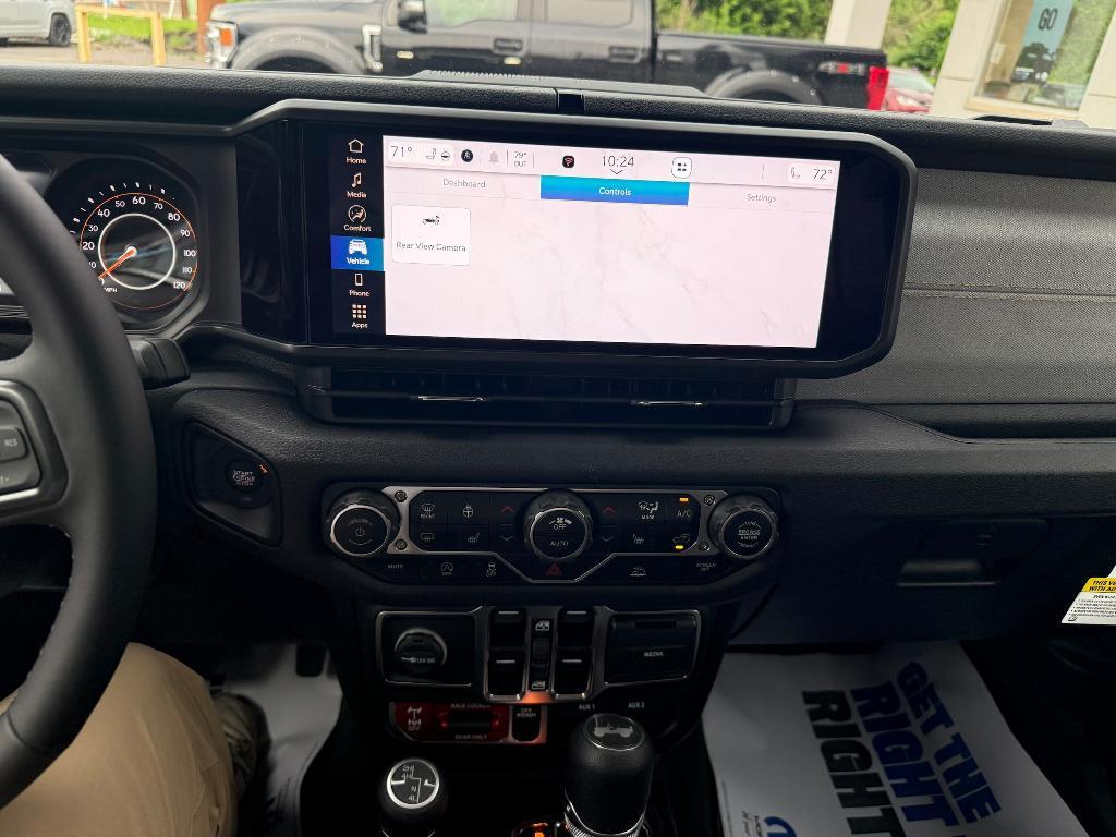 new 2025 Jeep Wrangler car, priced at $49,497