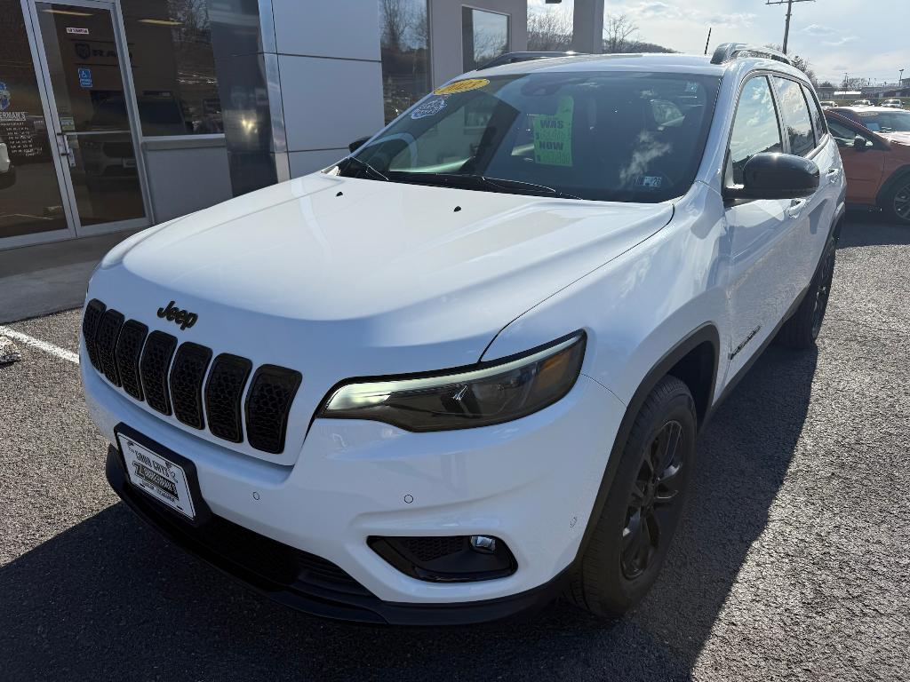 used 2023 Jeep Cherokee car, priced at $27,900