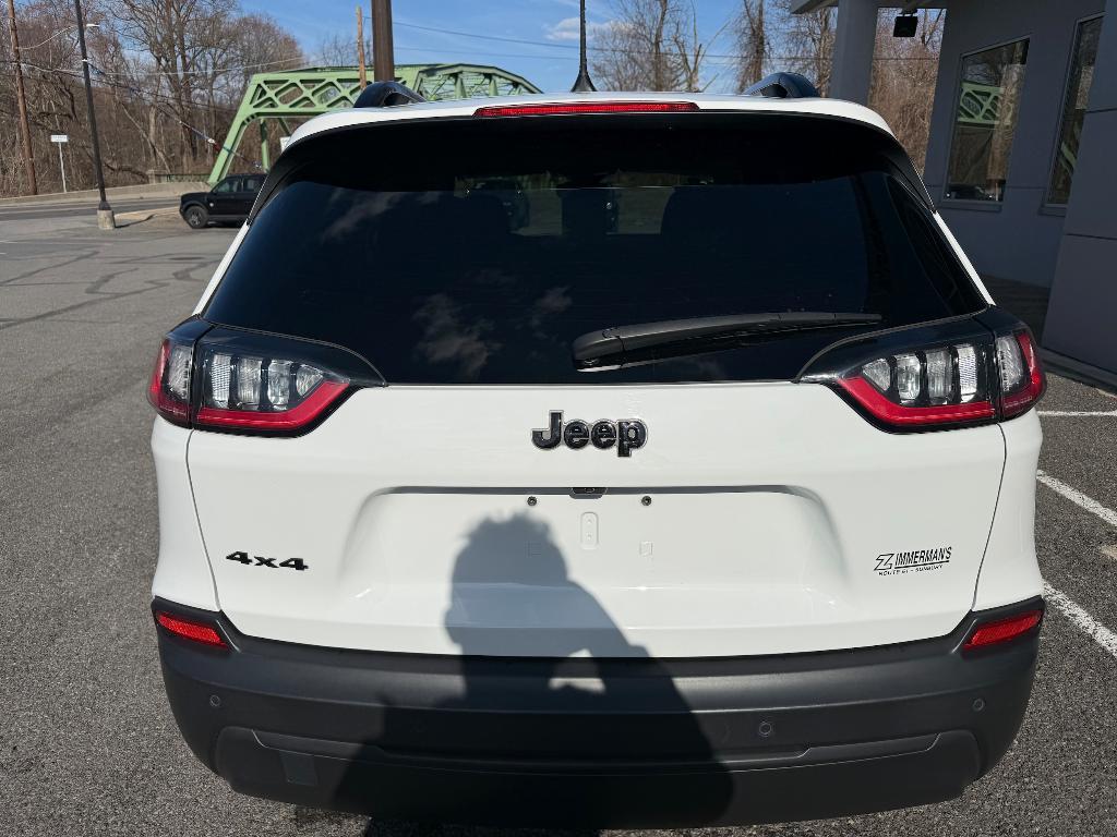 used 2023 Jeep Cherokee car, priced at $27,900