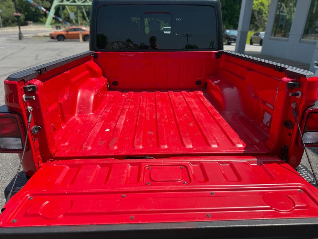 used 2020 Jeep Gladiator car, priced at $31,900