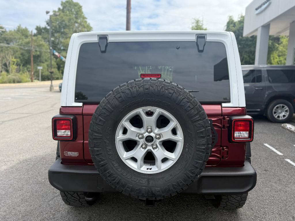 used 2021 Jeep Wrangler Unlimited car, priced at $31,900