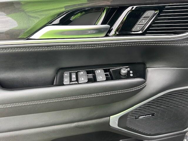 new 2024 Jeep Wagoneer L car, priced at $75,332
