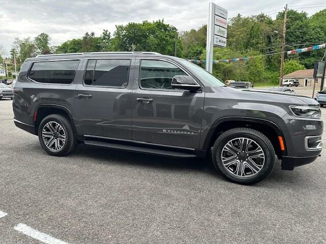 new 2024 Jeep Wagoneer L car, priced at $75,332