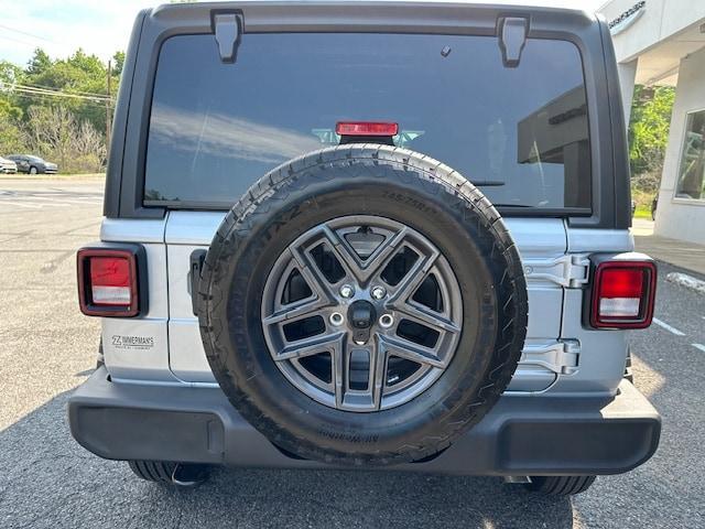 new 2024 Jeep Wrangler car, priced at $49,085