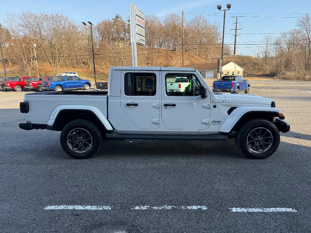 used 2023 Jeep Gladiator car, priced at $34,900