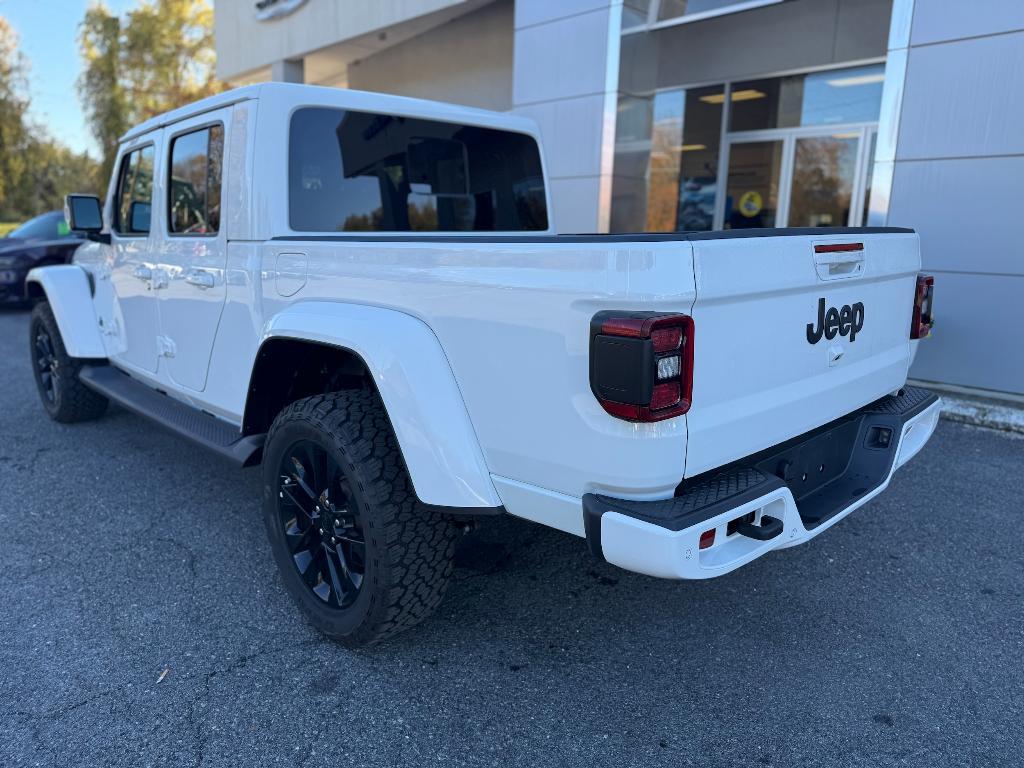 used 2023 Jeep Gladiator car, priced at $38,900
