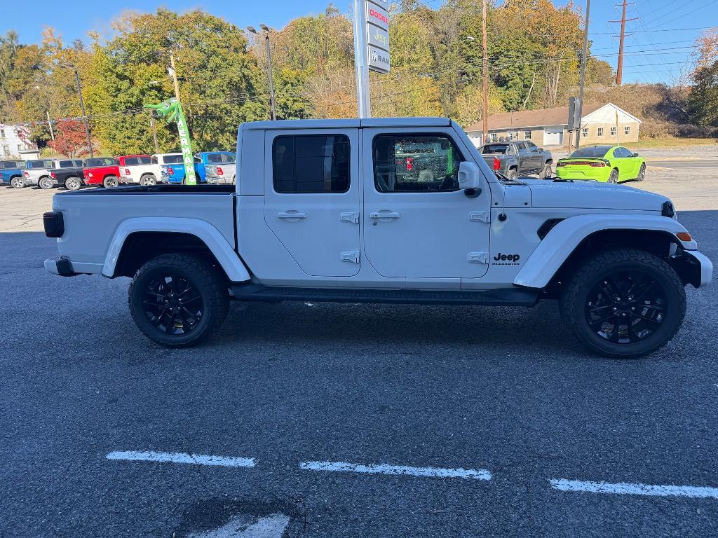 used 2023 Jeep Gladiator car, priced at $38,900