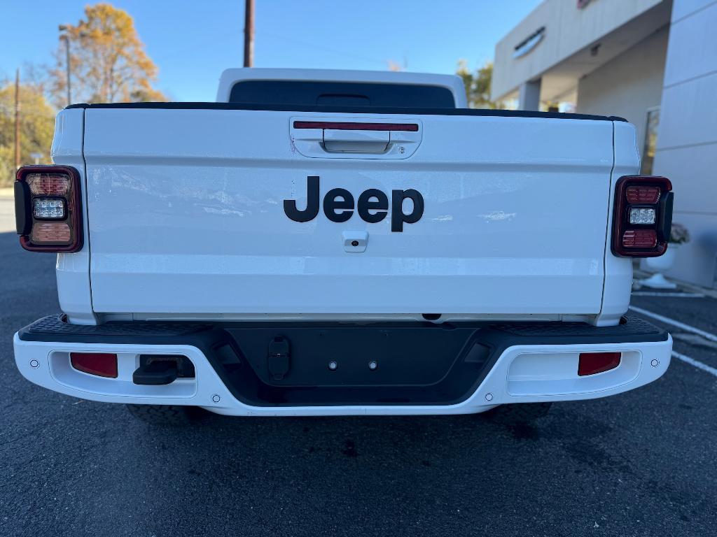 used 2023 Jeep Gladiator car, priced at $38,900