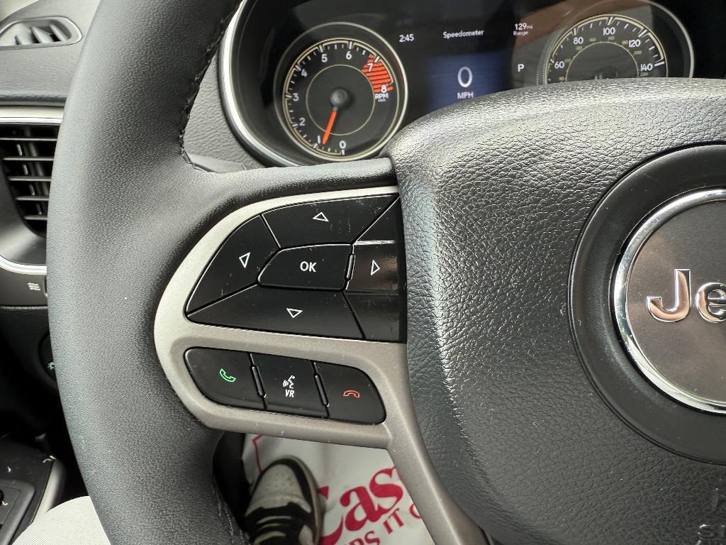 used 2022 Jeep Cherokee car, priced at $29,900