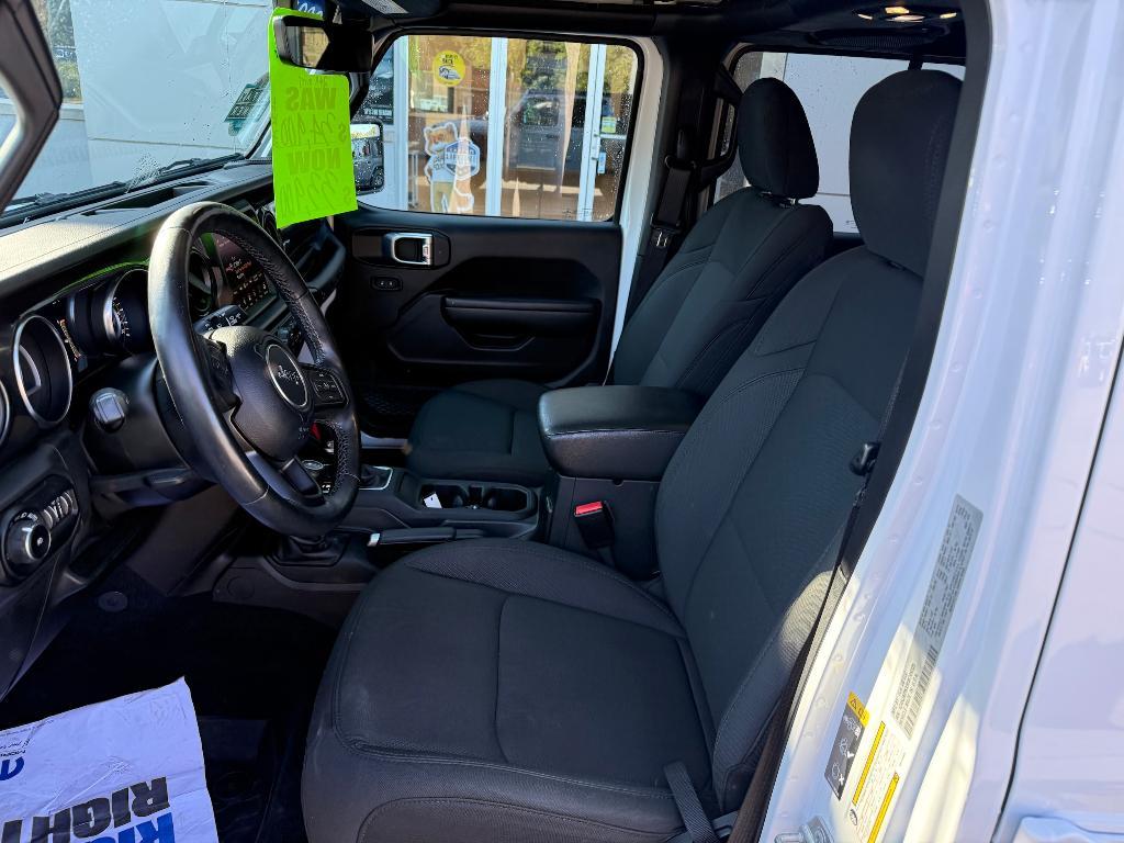used 2021 Jeep Wrangler Unlimited car, priced at $33,850