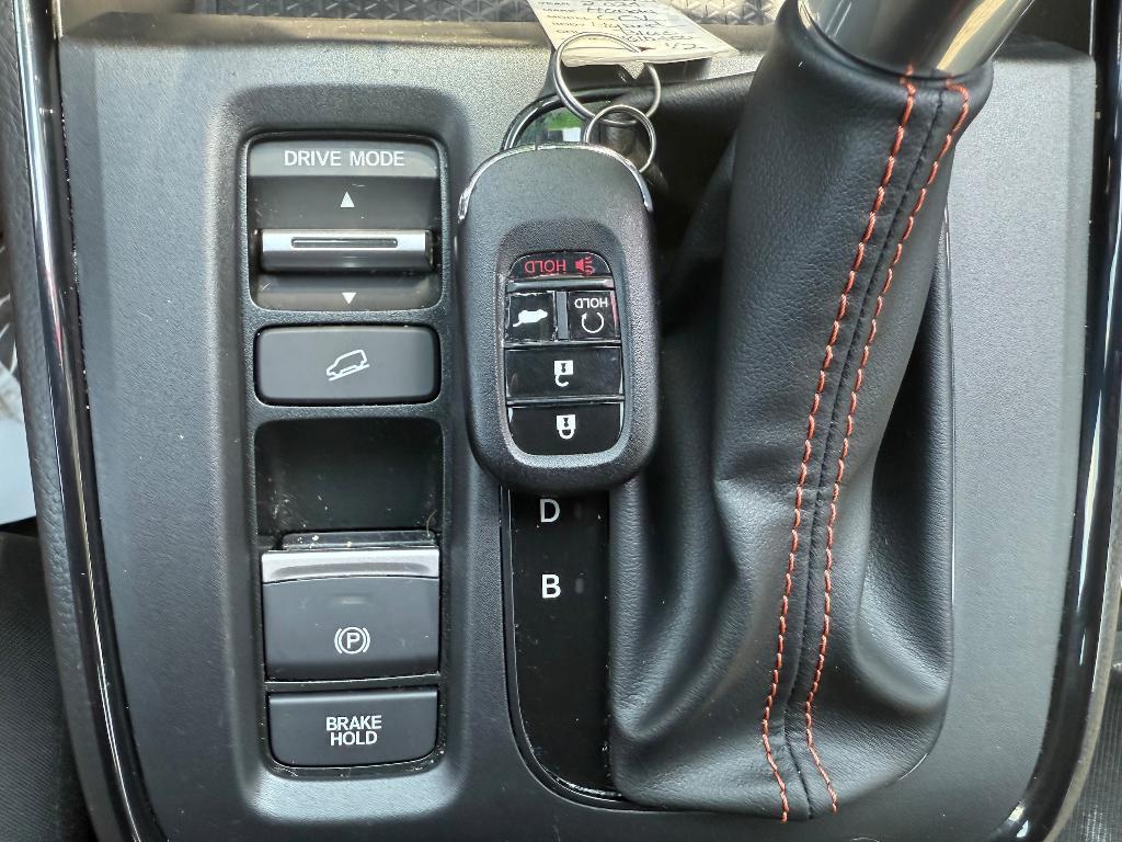 used 2024 Honda CR-V Hybrid car, priced at $34,900