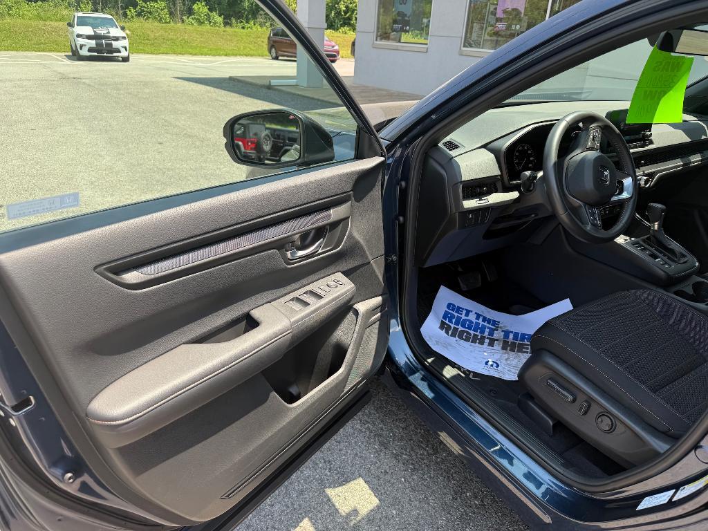 used 2024 Honda CR-V Hybrid car, priced at $34,900