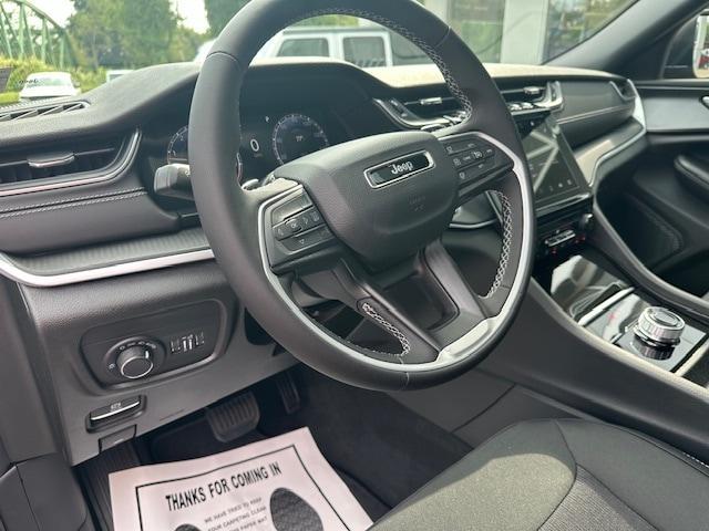 new 2024 Jeep Grand Cherokee L car, priced at $39,079