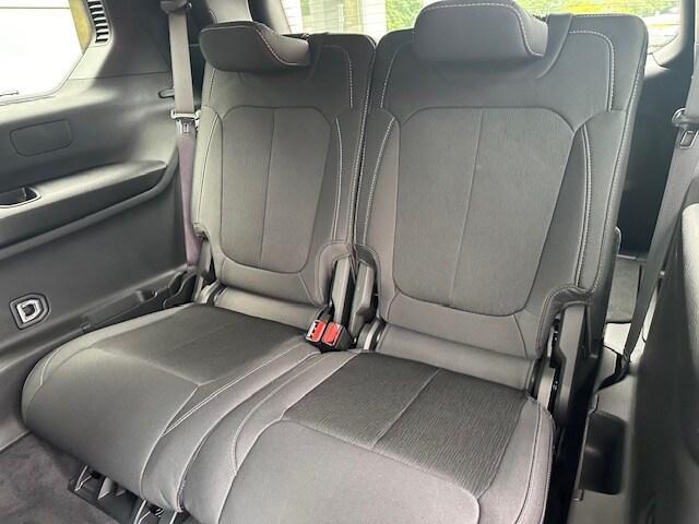new 2024 Jeep Grand Cherokee L car, priced at $39,079