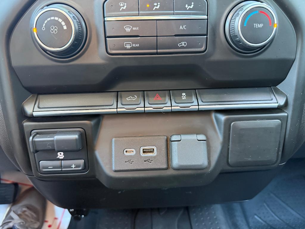 used 2021 Chevrolet Silverado 1500 car, priced at $40,900