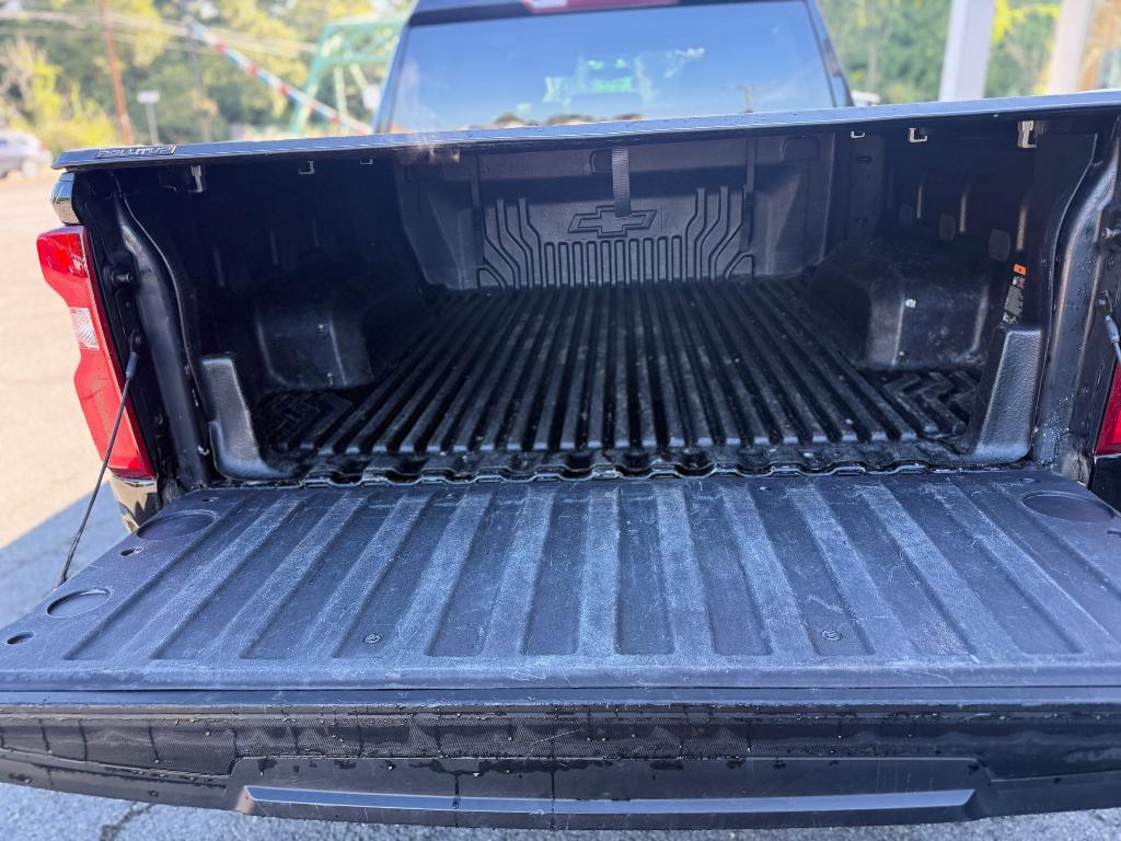 used 2021 Chevrolet Silverado 1500 car, priced at $40,900