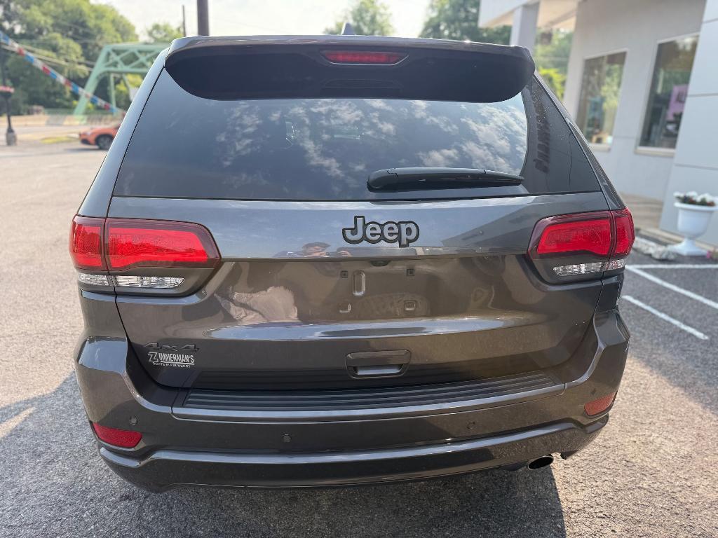 used 2021 Jeep Grand Cherokee car, priced at $31,900