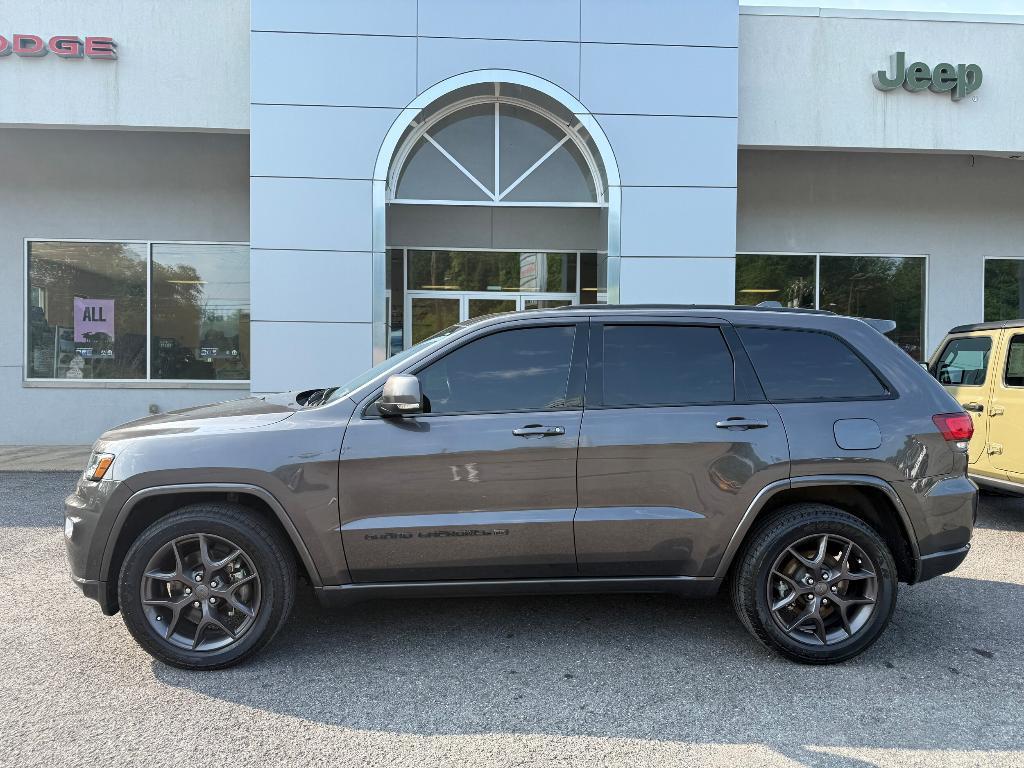used 2021 Jeep Grand Cherokee car, priced at $31,900