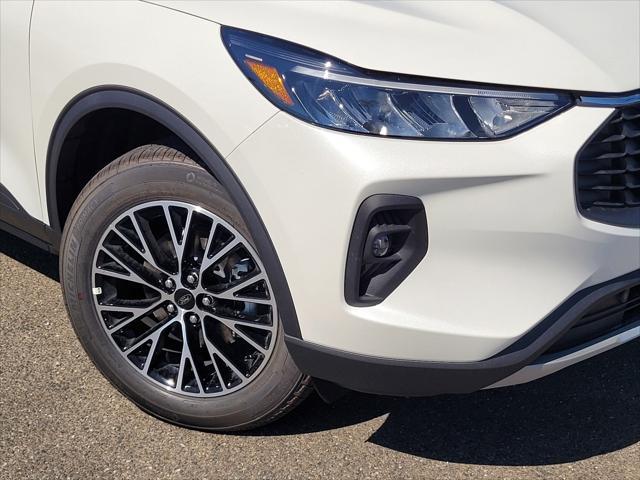 new 2025 Ford Escape PHEV car, priced at $39,385