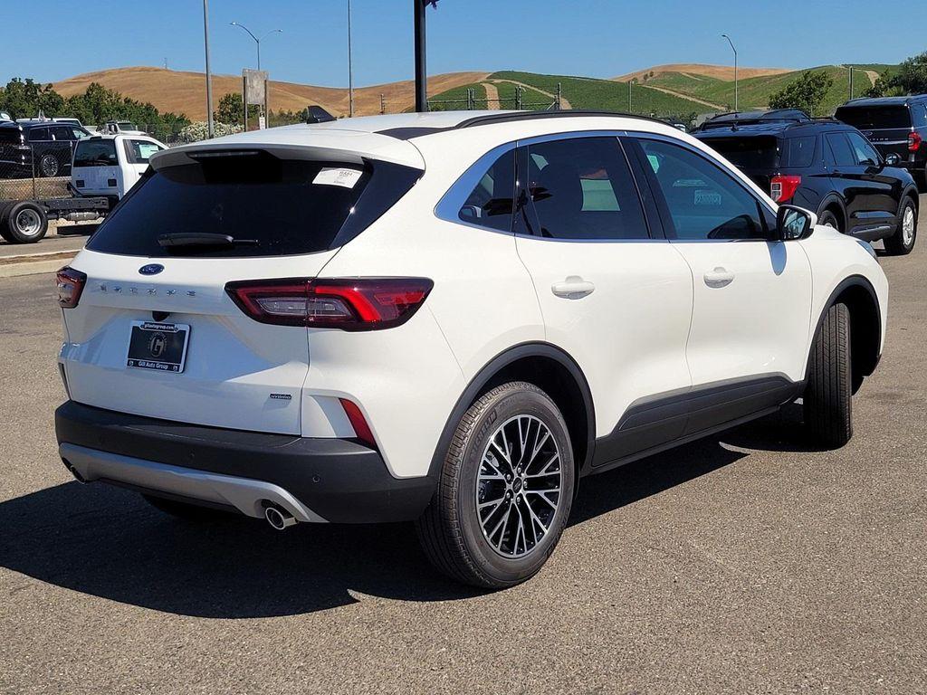 new 2025 Ford Escape PHEV car, priced at $37,885
