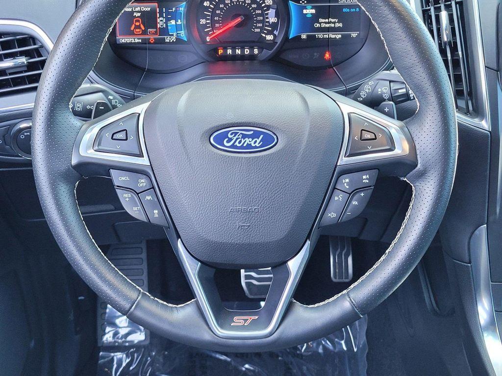 used 2022 Ford Edge car, priced at $28,950