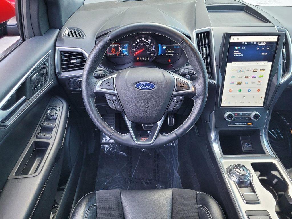 used 2022 Ford Edge car, priced at $28,950