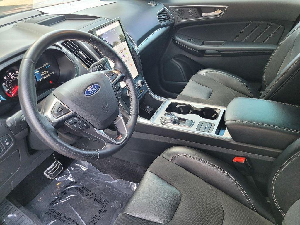 used 2022 Ford Edge car, priced at $28,950