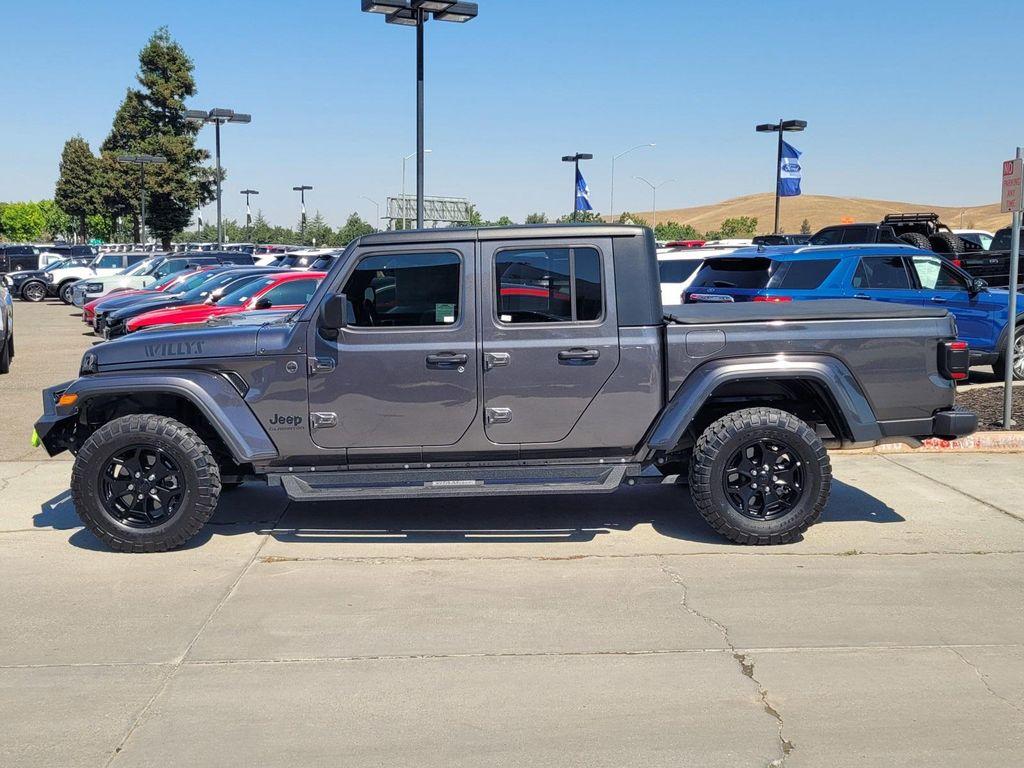 used 2022 Jeep Gladiator car, priced at $32,888