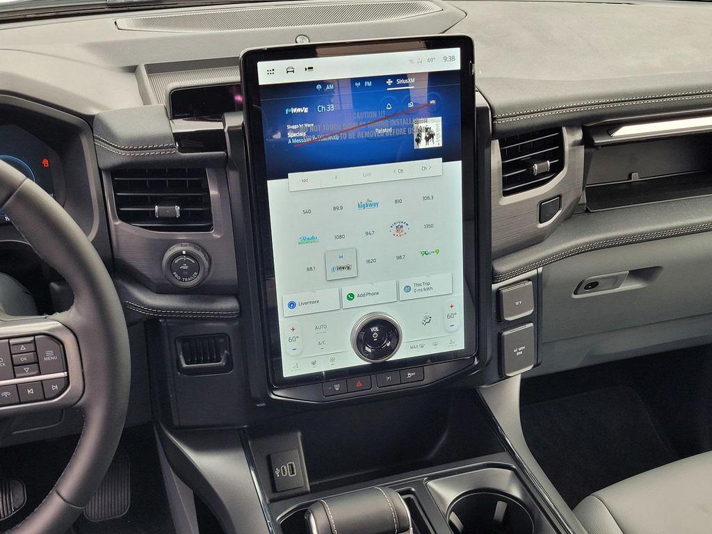 new 2025 Ford F-150 Lightning car