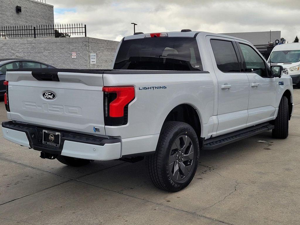 new 2025 Ford F-150 Lightning car
