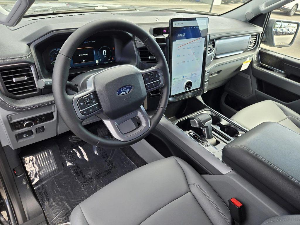 new 2025 Ford F-150 Lightning car