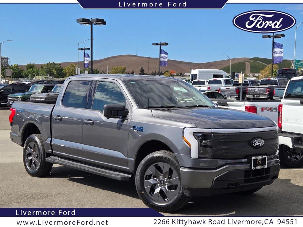 new 2025 Ford F-150 Lightning car
