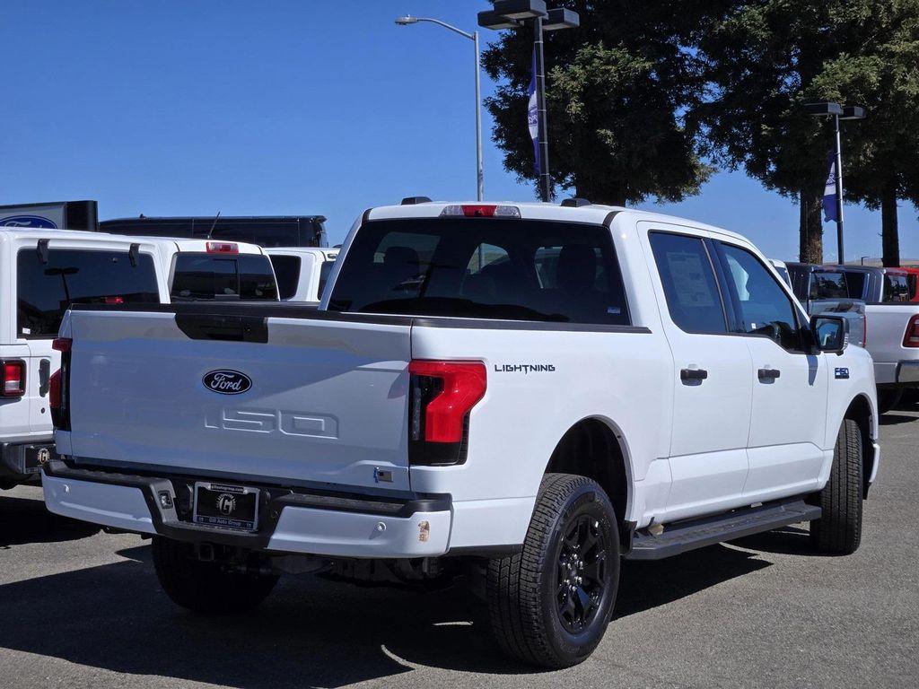 new 2025 Ford F-150 Lightning car