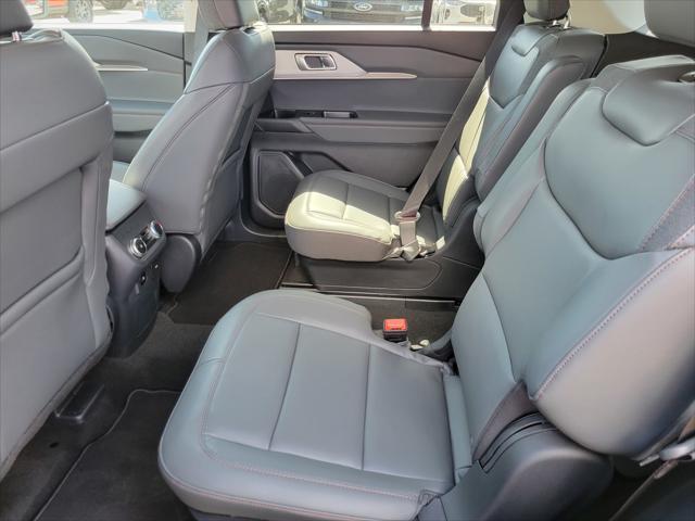 new 2025 Ford Explorer car, priced at $41,620