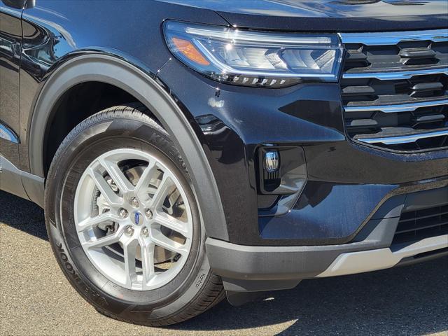 new 2025 Ford Explorer car, priced at $41,620